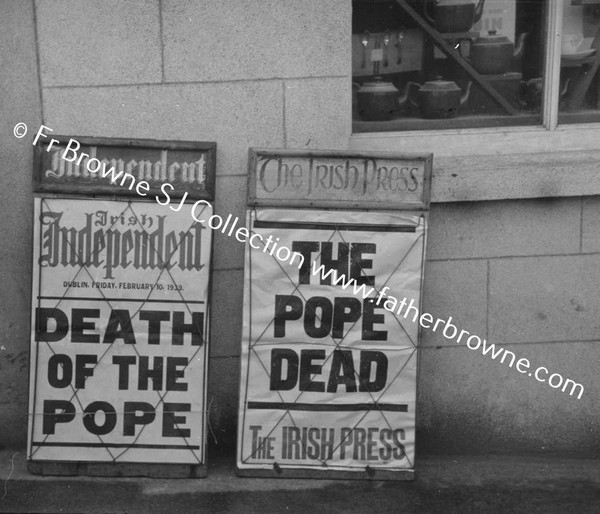 NEWSPAPER POSTERS IRISH INDEPENDANT IRISH PRESS